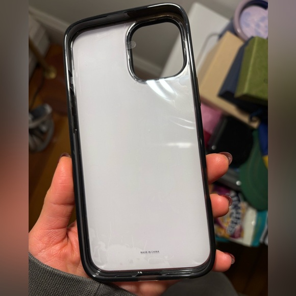 Casetify cherry gingham case iPhone 16 plus - Picture 5 of 5